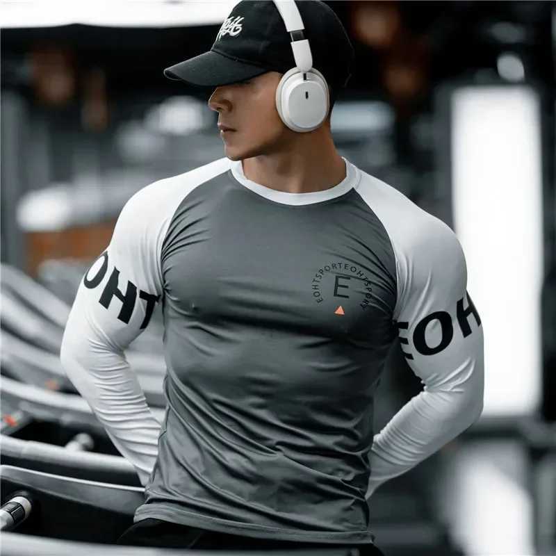 Mens T-shirt sports fitness shirt mens long sLeeved T-shirt quick drying breathable tight fitting suitable for training top W250111