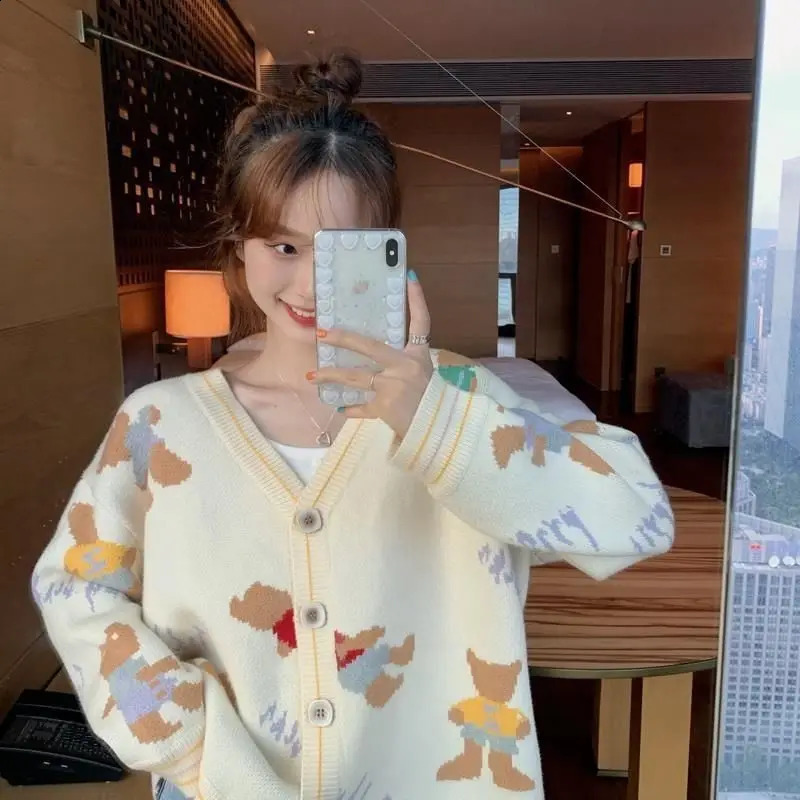 Knitted Korean Cardigan Womans Clothes Cute V-neck Jacquard Loose Outerwear Lazy Style Youth Lively Fashion Trend Autumn Winter 250106