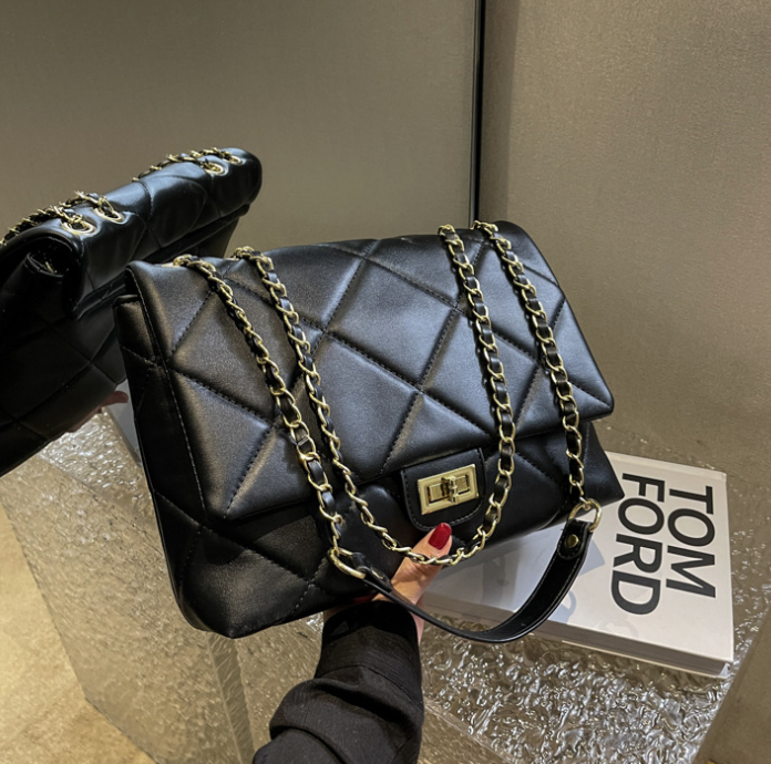 Women Shoulder Bag Fashion Versatile Large Capacity Designer Simple Style Triple Black White Beige Free shipping