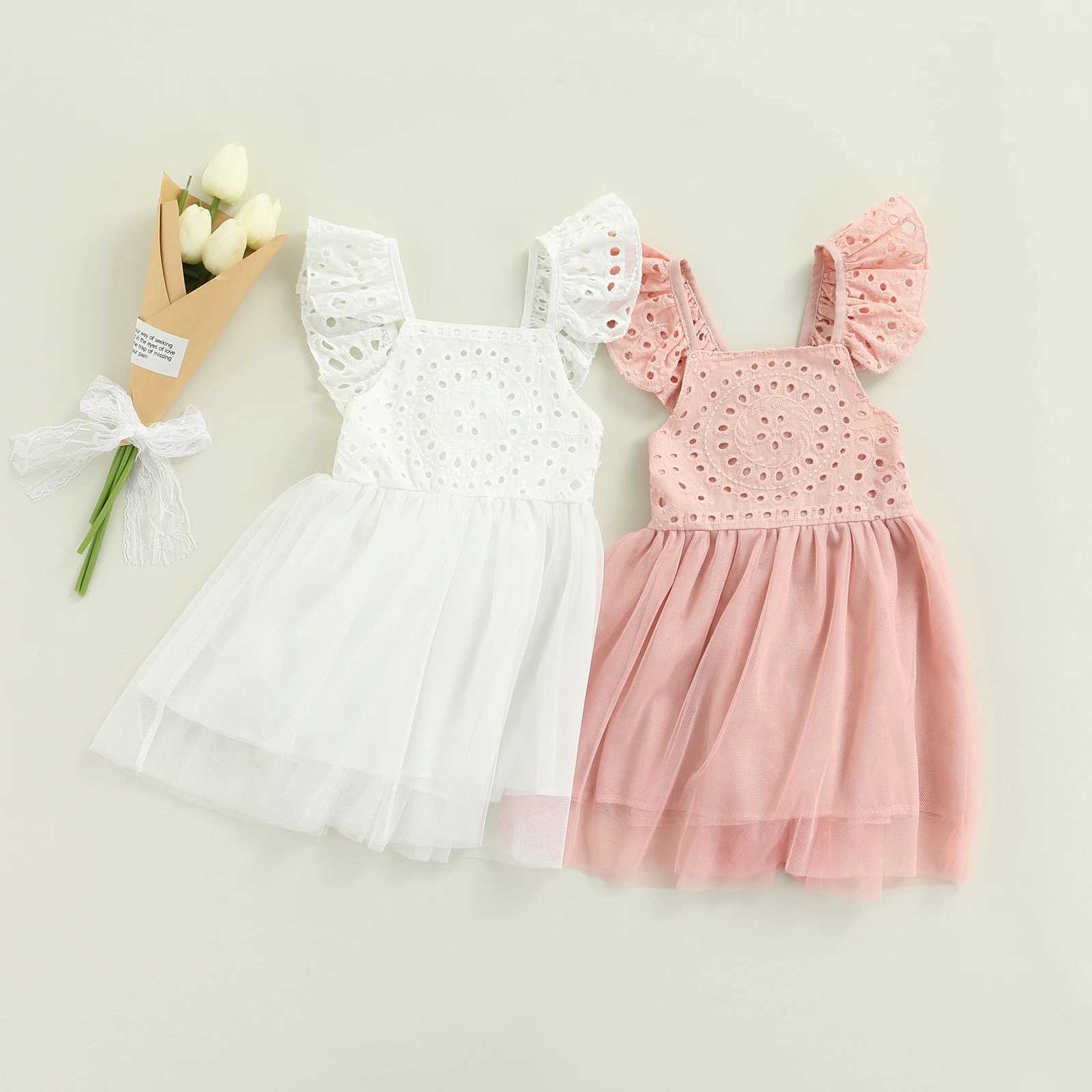 Baby and childrens lace Tutu dress baby and girl solid color flying sleeve V-neck patch workwear 100% pure cotton dress (white pink) 1-5T W250111