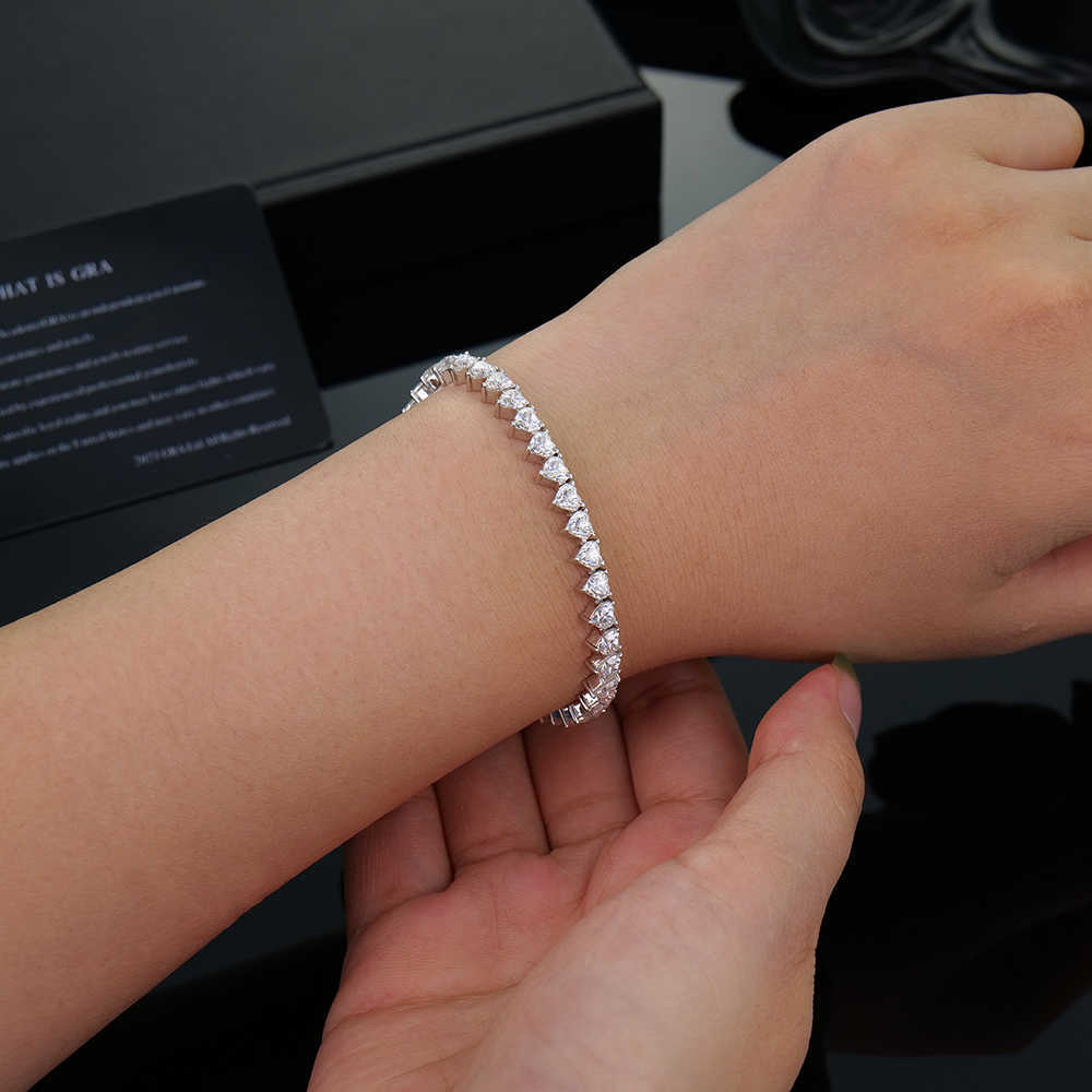 Pass Diamond Tester 925 Silver 4*4mm Heart Shape VVS DEF Mossanite Diamond Tennis Bracelet Fashion Jewelry For Party For Wedding