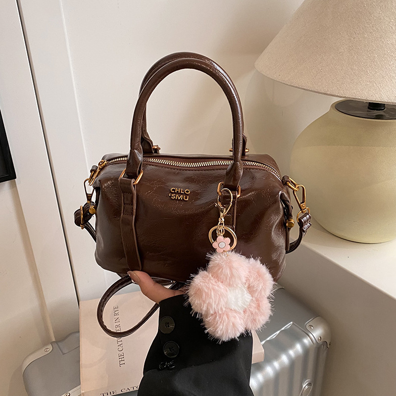 2025 Spring New Fashionable Handbag High quality Multi functional Shoulder Crossbody Bag Designer Popular Fashion Women's Shoulder Bag