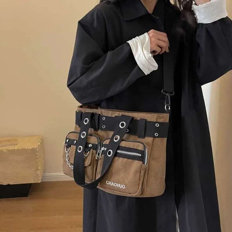 Chains Buckle Nylon Shoulder Solid Zipper Rivet Versatile Hand 2024 Hot Sale Bags For Women Bolsas De Hombro