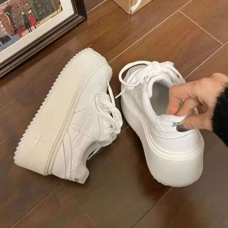 White Women Designer Round Toe Platform Shoes Outdoor Causal Concise Sneakers For Students Spring
