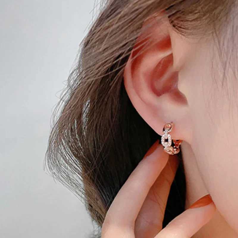 CAOSHI OEM Custom Exquisite Chain Design Full Imitated Moissanite Earrings For Women Wedding Rose Gold Plated CZ Hoop Earrings