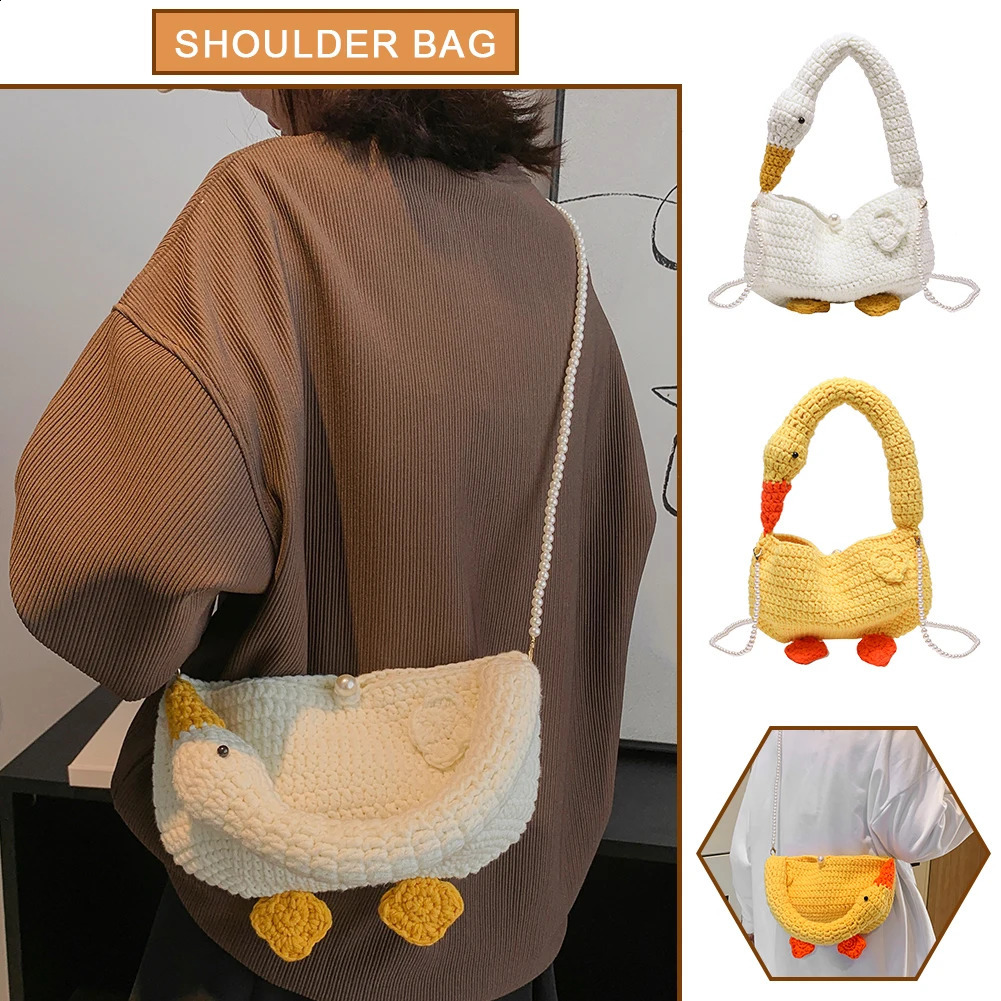 2023 Women Cartoon Crochet Bag Goose Versatile Weave Tote Handbag Pearl Chain Girls Casual Knitted Shoulder Handmade Daily 250107