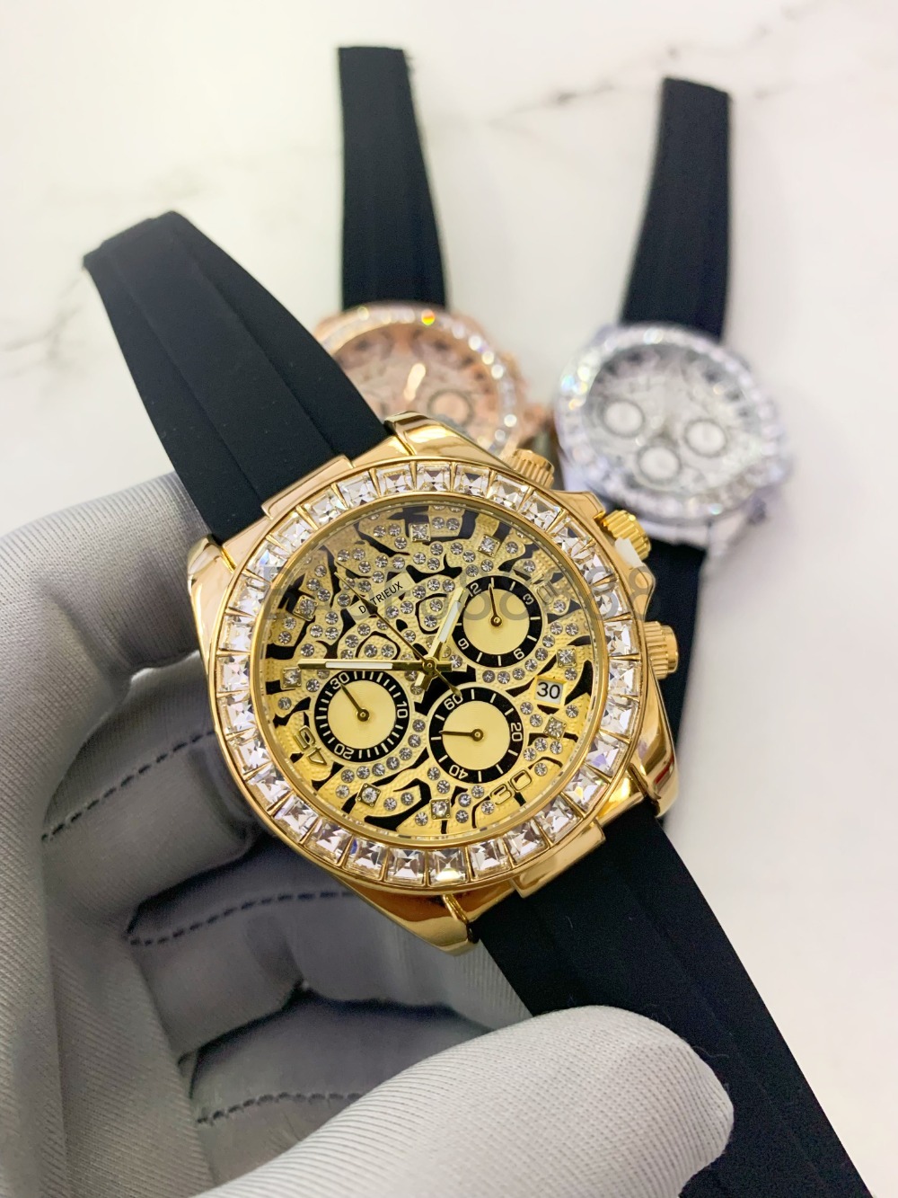 Hot Sale 2025 3eyes Luxury Watches for Men Quartz Wristwatch Hot Sale Automatic Date Daily Waterproof Designer Multifunction Male Clocks for Super Gift Wholesale