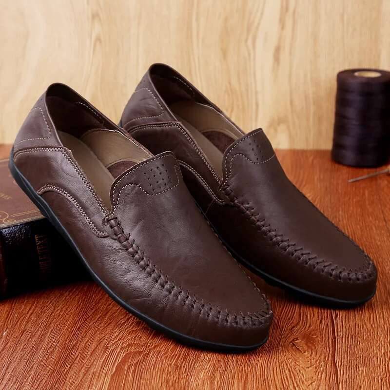 Genuine Leather Mens Casual Brand Soft Men Loafers Moccasins Breathable Slip On Male Boat Shoes Plus Size 37-47