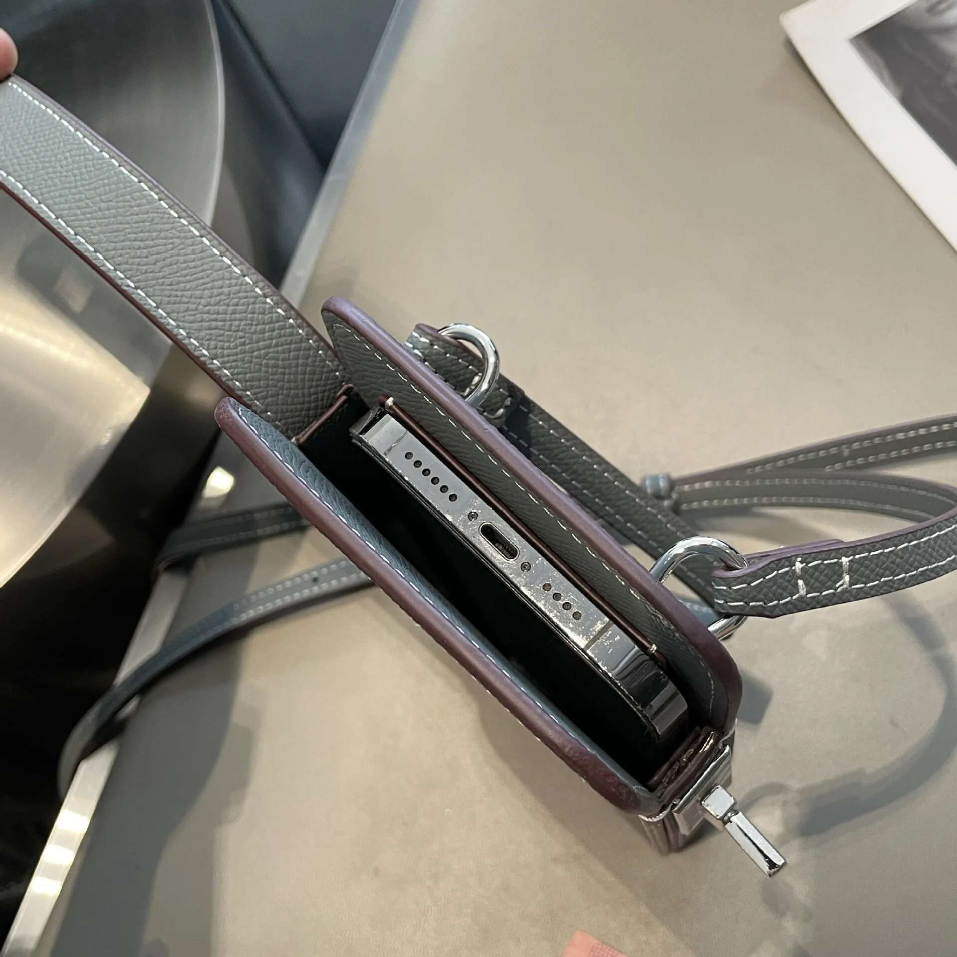 Design Phone Woman Portable Genuine Leather Cross-Body Fashion Casual Lady Shoulder Bag Card Wallet