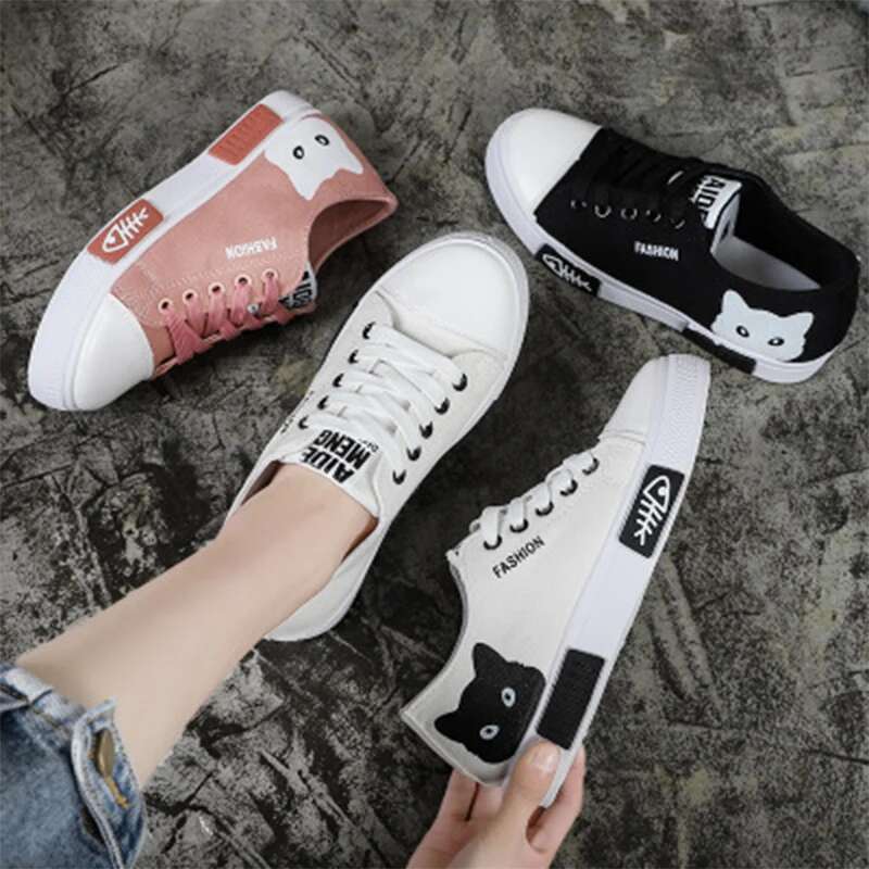 2025 Vulcanized Women Flats Canvas Female Cartoon Cat Women's Platform Sneakers Ladies Board Shoes Round Toe Plus Size 40