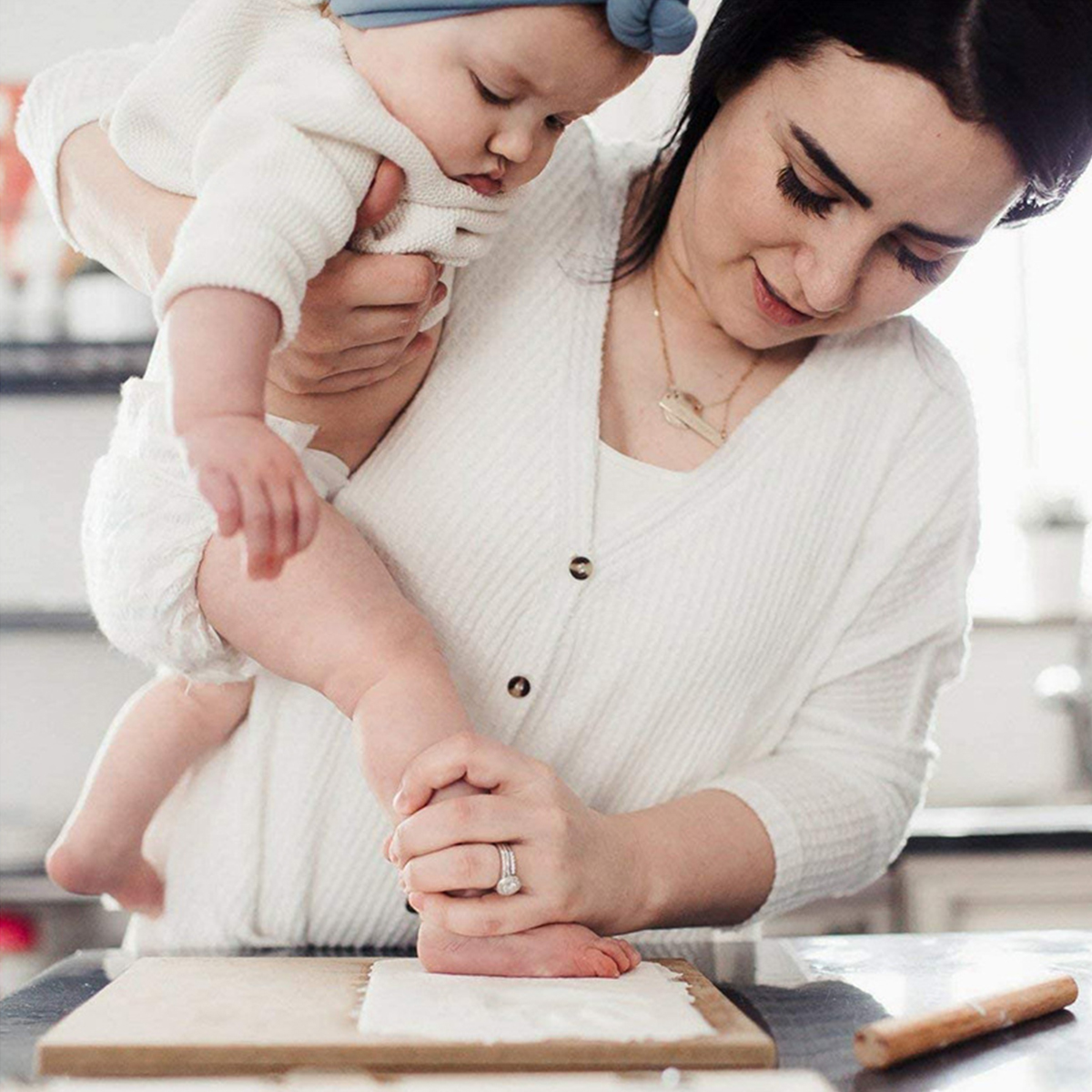 Baby hands and imprints newborn picture frame parent-child handmade diy children's small feet custom full moon gift H260306