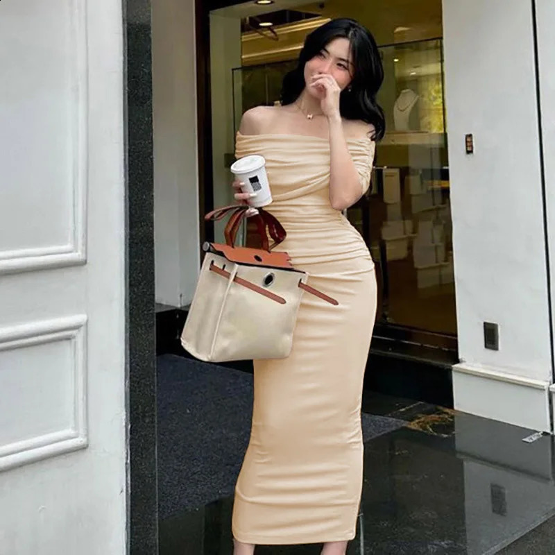 Spring European and American One Shoulder Pleated Dress Slim Fit and Slim Split Bottom Dress Long Dres 250109