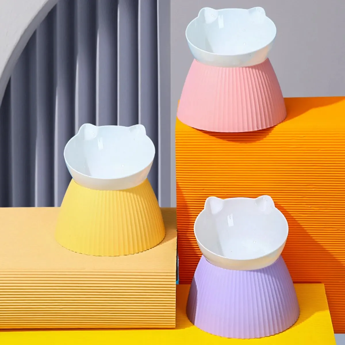 123382 Built in odor sensor can sensitively detect food spoilage and promptly remind owners to replace it, ensuring the health of cats.