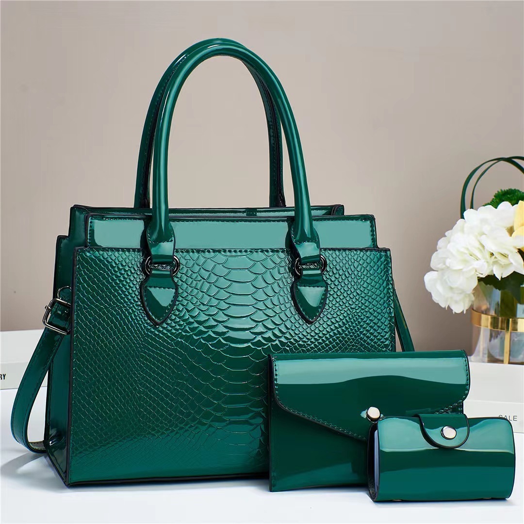 Mother And Child Bag 2025 New Fashion Multi Piece Set With Crocodile Pattern Single Designer Handbag Shoulder Crossbody Handbag