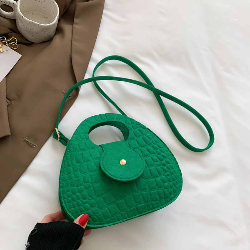 Solid Color Temperament Women's Winter Designer Handbag New Trend Korean Version Felt Armpit Casual Single Shoulder Hand-held Small Square Bag
