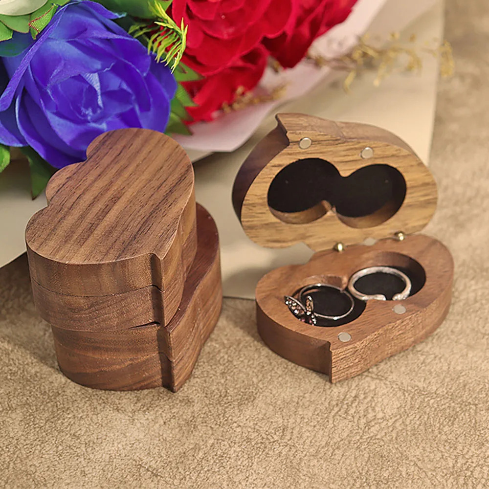 Double Love Black Walnut Solid Wood Jewelry Storage Box Personality Creative Chinese Style Wooden Ring Box Heart 250106
