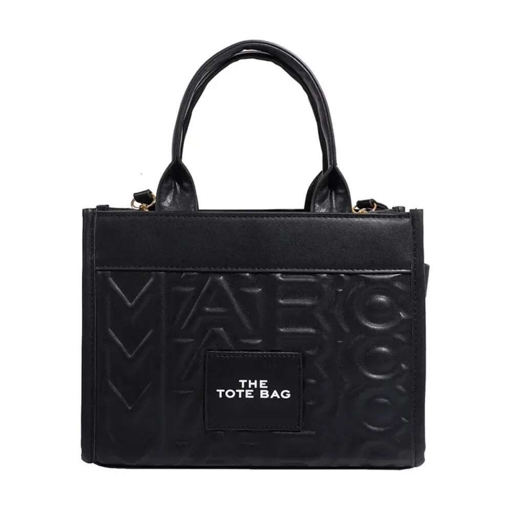 2025 new solid color commuting shoulder bag designer crossbody bag high-end elegant women's handbag