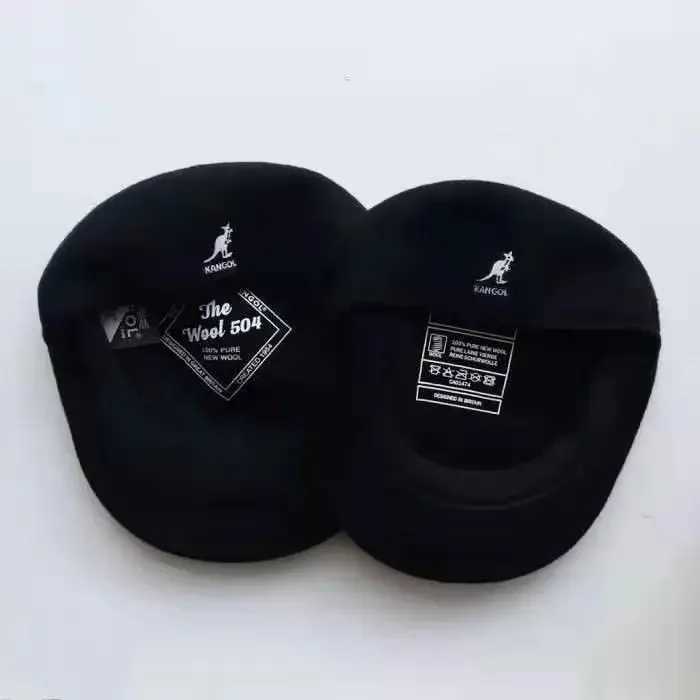 Berets motorcycle helmet style hat printed wool beret with strip steel fashion paradigm celebrity wholesale H250113