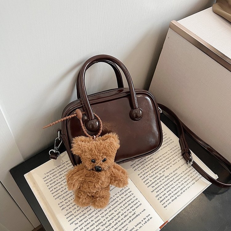 Little Bear Plush Doll Single Shoulder Crossbody With Unique Design Small Square Designer Handbag Cute Style Hand Pillow Women's Bag