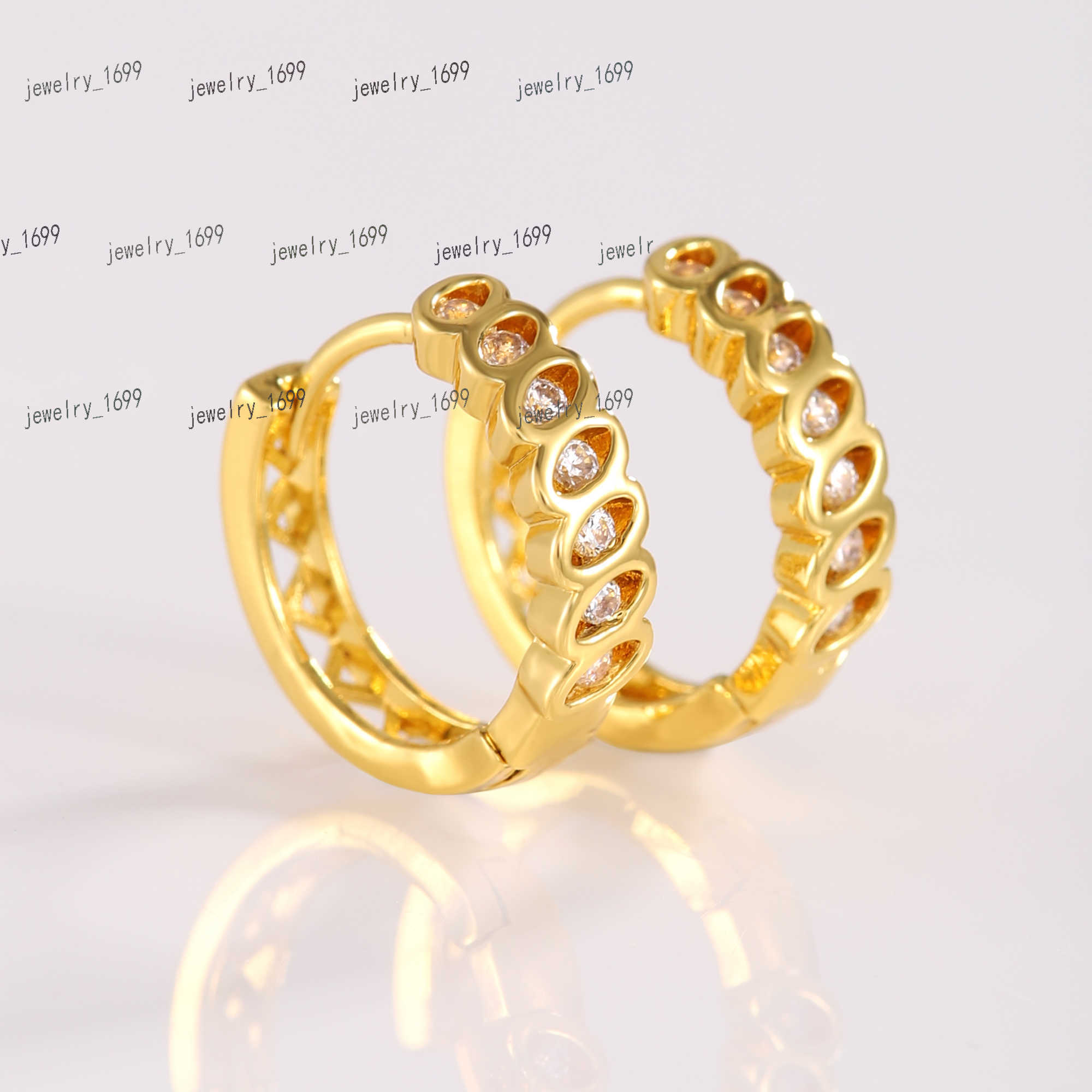 Womens 18K Gold Silver Plated Hoop Earrings Moissanite Simulated Diamond Pearl Hypoallergenic New Year Christmas Jewelry Gift