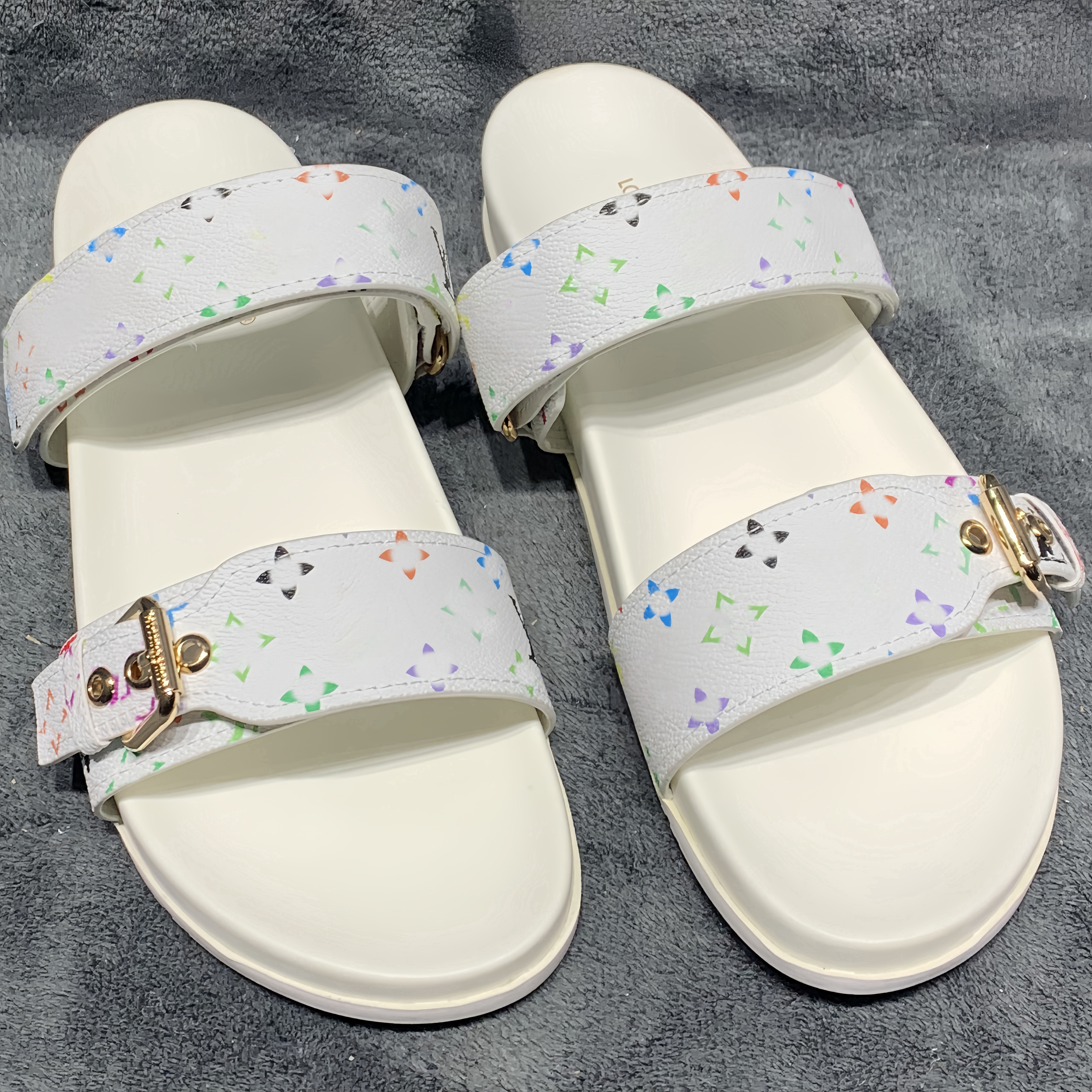 Designer murakami pillow woman sandal man Bom Dia Flat Comfort Mule sandal mens jandals slipper shoe two straps rainbow tones buckle women flat slippers size 35-45