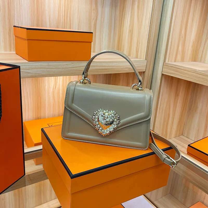 New Crossbody Small Square Retro Texture Shiny Leather Ladies Handbag Fashionable Solid Color Girl Shoulder Bag PU Mate