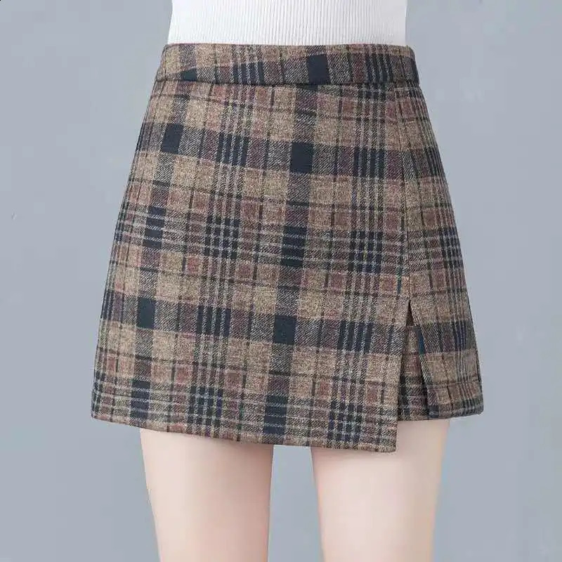 Short Plaid Fashion Winter Vintage Cargo Thick Wool Basic Trouser Loose Shorts Feminino V17 250107