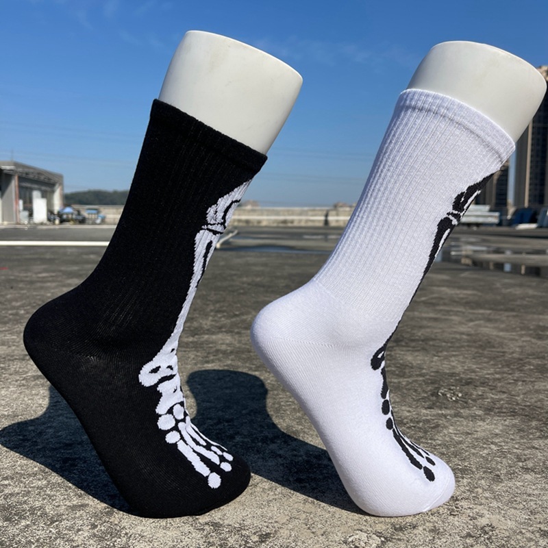 New Casual Women Socks Halloween Socks creative Cosplay Long Socks Bone web Male Socks Black & White Socks Couple socks