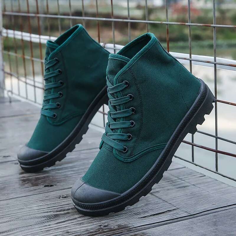 Tongue one-piece high-top boots anti-collision outdoor mountaineering leisure sports men's canvas shoes M011
