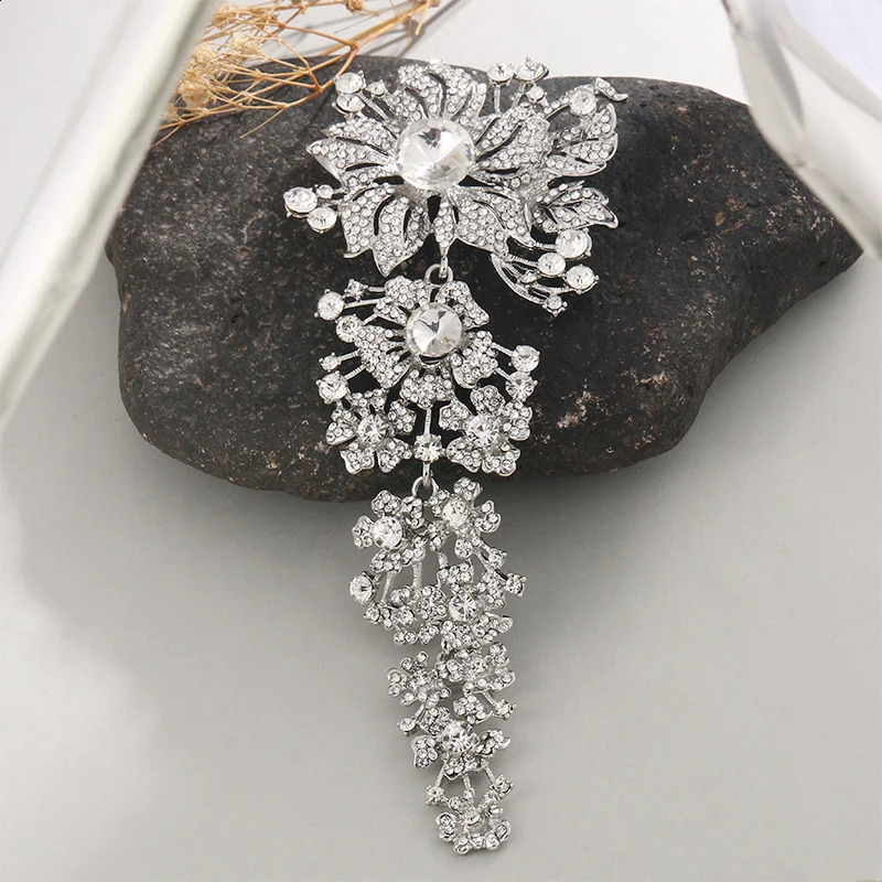 WEIMANJINGDIAN Crystal Rhinestones Large Size Leaves Brooches for Wedding Bouquets 250103