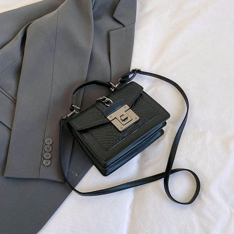 New High-quality Designer Bag With Fashionable Lightweight Texture And Lock Crocodile Pattern Small Square For Women's Multifunctional Shoulder B