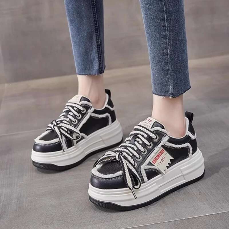 2025 New Height Increase 7cm Cow Leather Board Shoes Mixed Color Women's Thick Sports Shoes Designer Fashion Platform Sloping Heel Thick Soled Wo