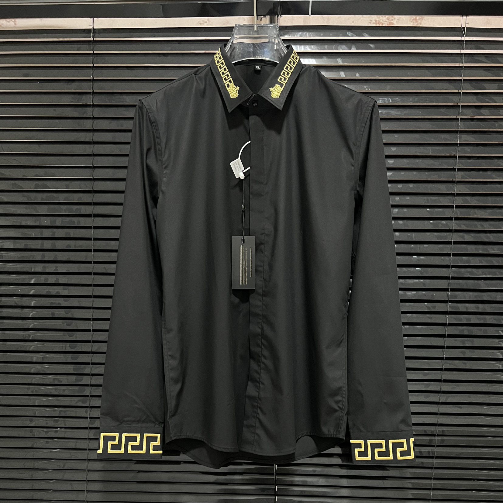 2025 Designer dress shirt Button Up Dress Shirt Formal Business Casual Long-sleeved Mens Shirts Breathable Long Sleeve Brand Fashion Casual shirt Clothing M-3XL 23