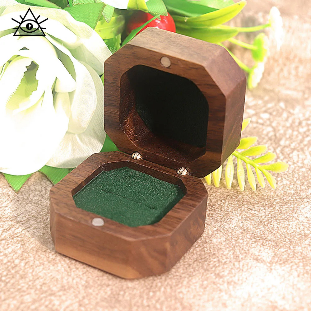 Vintage American Black Walnut Solid Wood Jewelry Box Chinese Style Portable Wooden Ring Box Square Ring 250106
