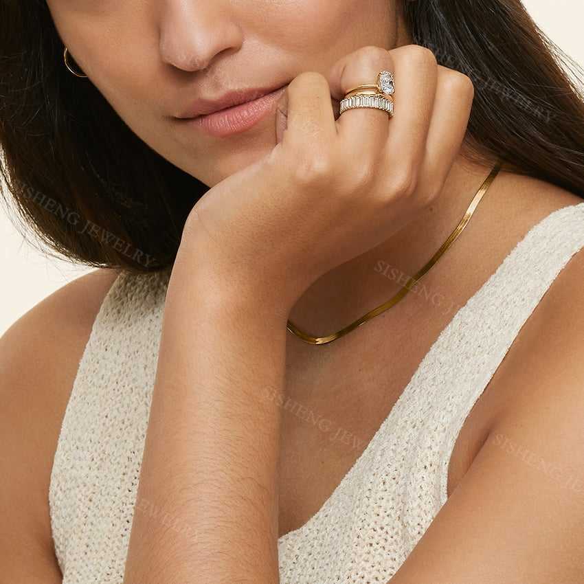 Engagement Wedding Women Jewelry Gold Plated 14K 18K Solitaire Oval Baguette D Color VVS1 Moissanite 1CT Diamond Ring