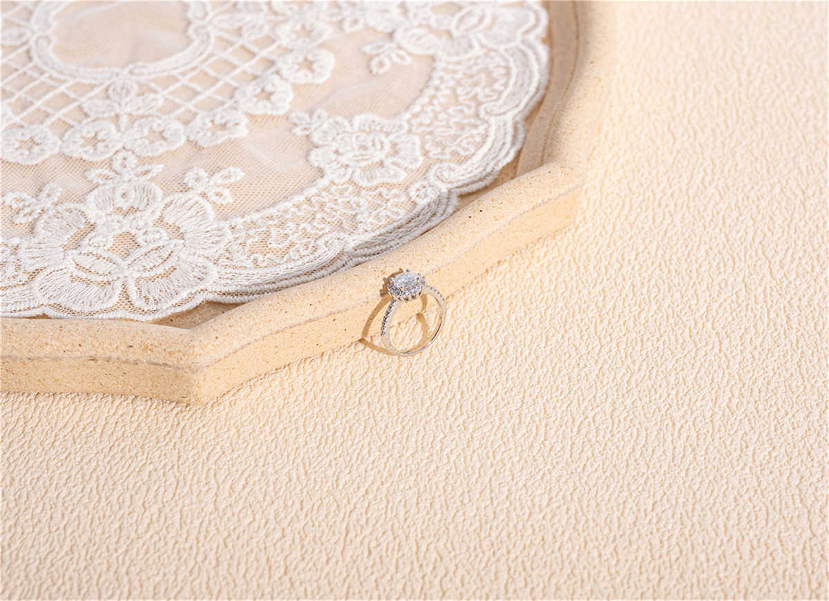 Fashion Silver Plated Zircon Claw Setting Trendy D White Moissanite Diamond Shape Cut Rings For Women