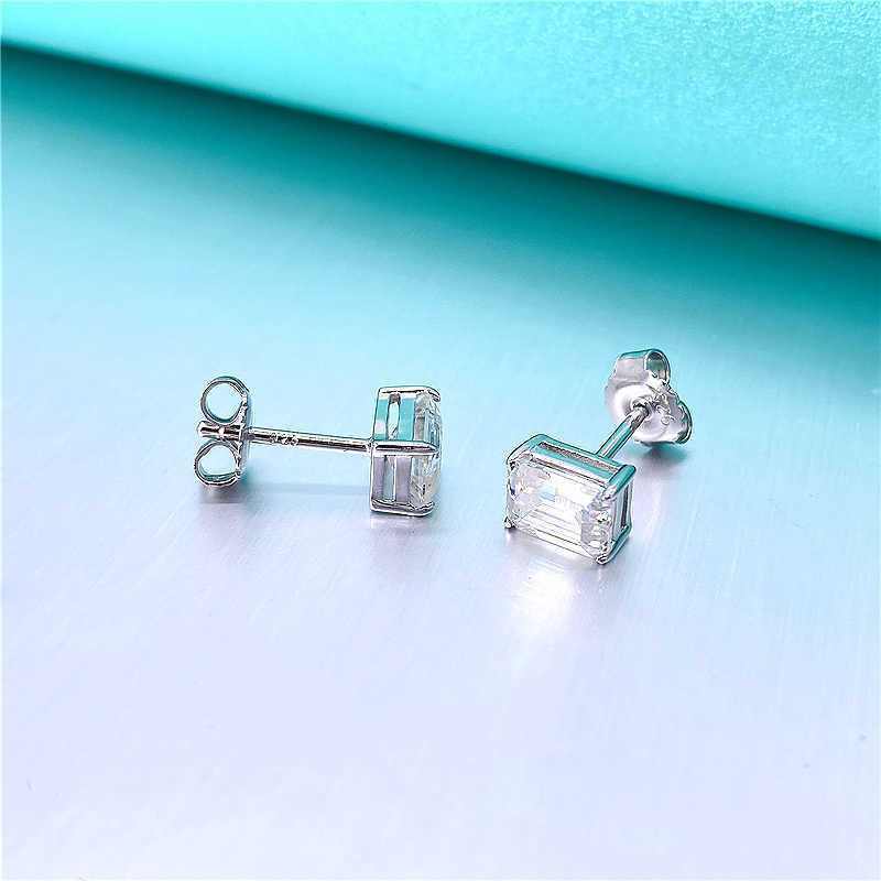 Best Shining Moissanite Earrings VVS S925 Emerald Cut Stud Moissanite Earrings