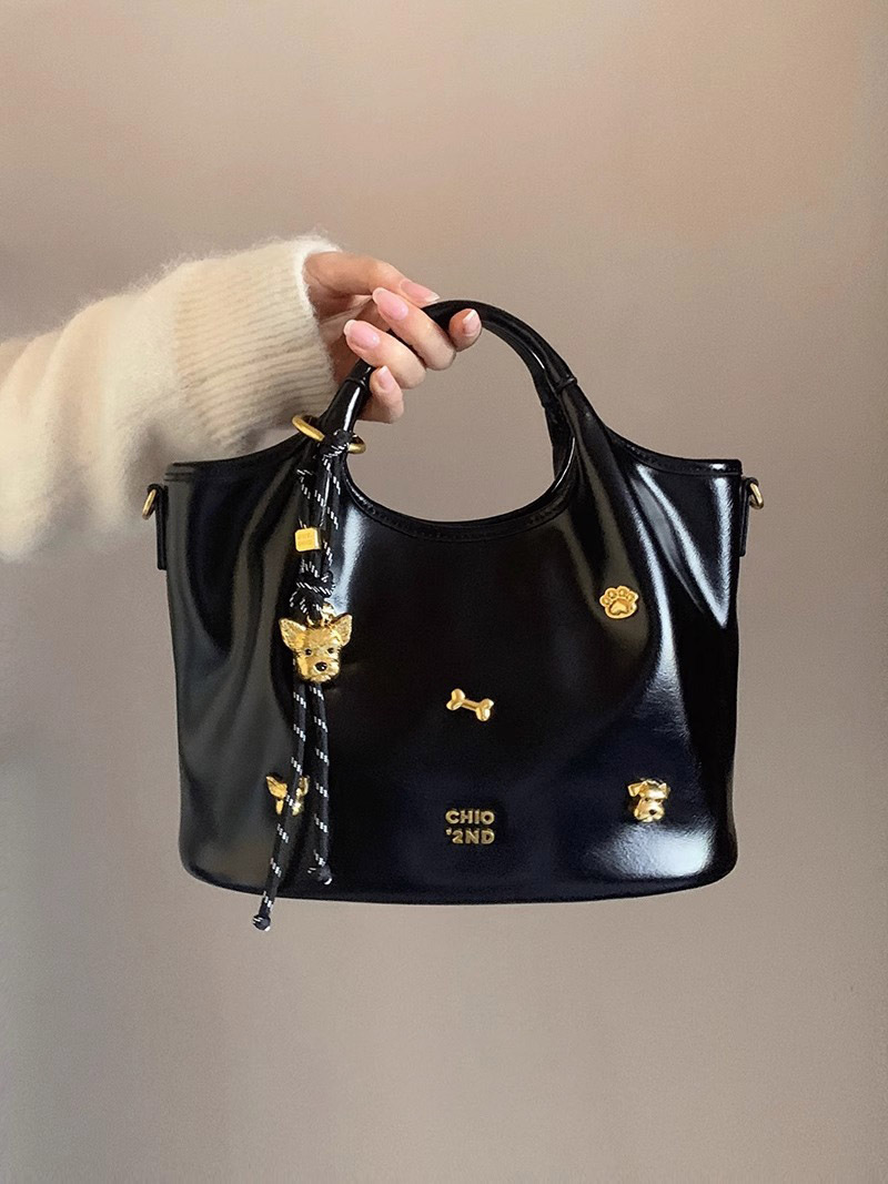 High-End Ladies' Tote Bag - Ideal for Handheld, Overhead Carry & Crossbody Use