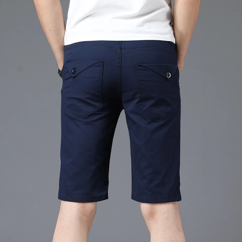 2024 Summer Thin Casual Shorts Mens Big Pocket Pants Fashion Straight Slim Male Knee Length Beach 250103