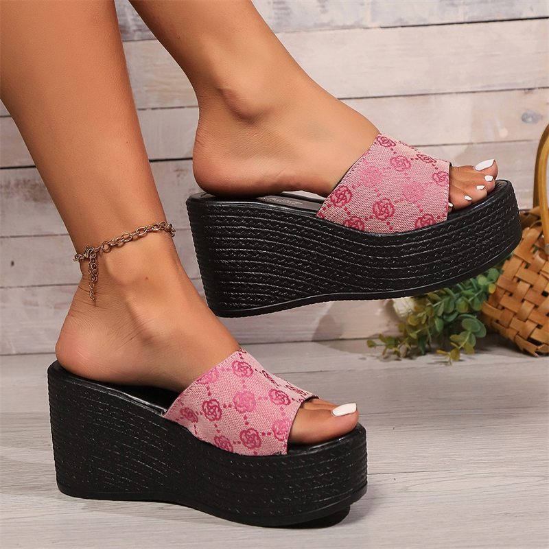 hot free shipping designer Sandals for woman 2025 new Bohemian breathable and fashionable Daily Outfit high grey