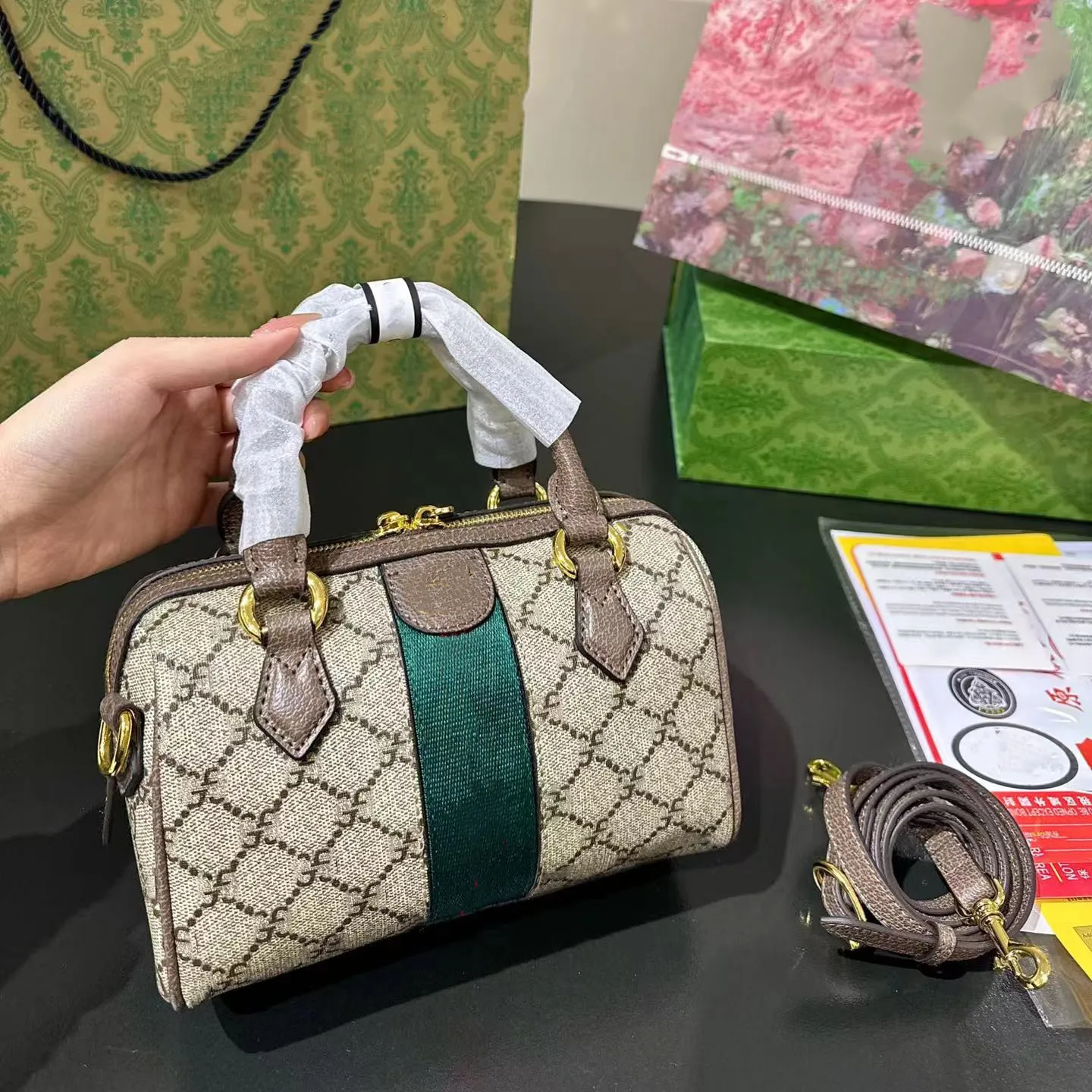 Designer Bag Tote Bag Luxury New Style Wallet Mini Shoulder Bag Leather Chain Letter Cross body Purse Women Handbag Outdoor Party Dressing Accessories