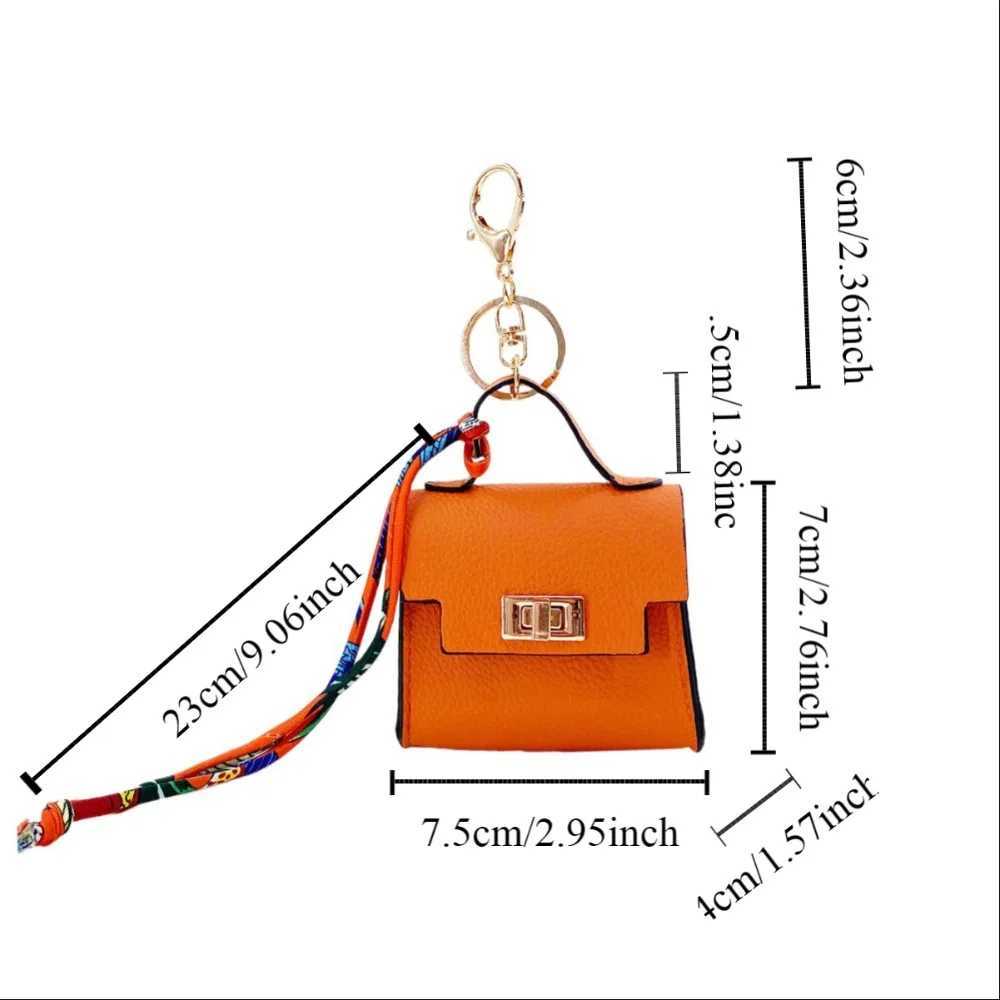 Keychains Lanyards Lipstick pocket mini headset coin purse pendant key ring handbag chain gift H250113