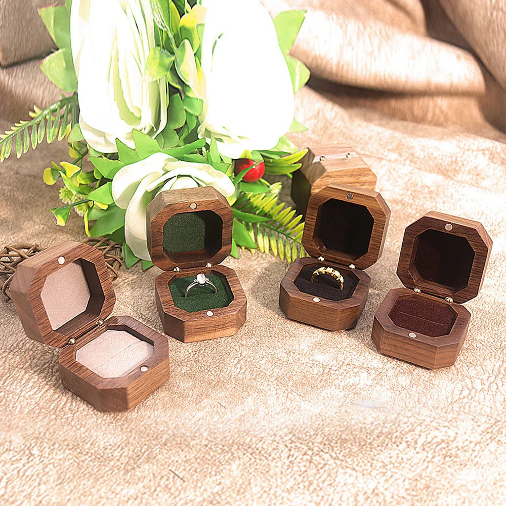 Vintage American Black Walnut Solid Wood Jewelry Box Chinese Style Portable Wooden Ring Box Square Ring 250106