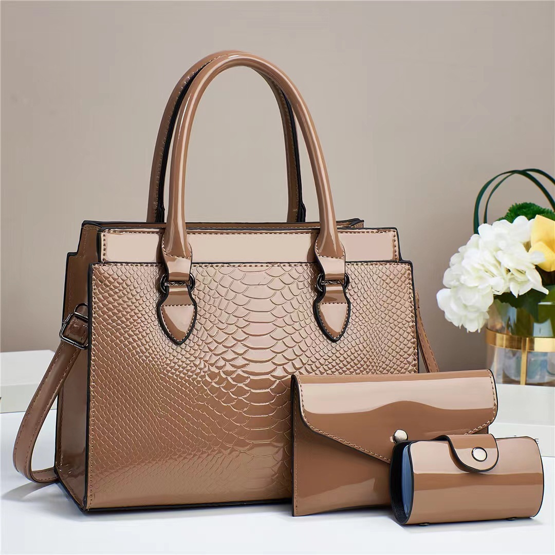 Mother And Child Bag 2025 New Fashion Multi Piece Set With Crocodile Pattern Single Designer Handbag Shoulder Crossbody Handbag