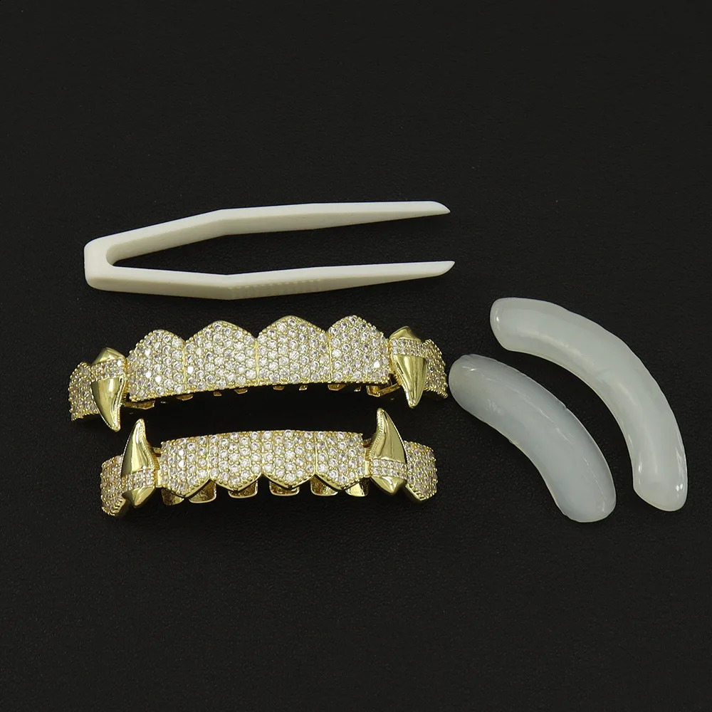 Iced Out CZ Stones Teeth Caps Cubic Zircon Micro Pave Top Bottom Charm Grills Set For Men Women Hip Hop Jewelry Gift 250107