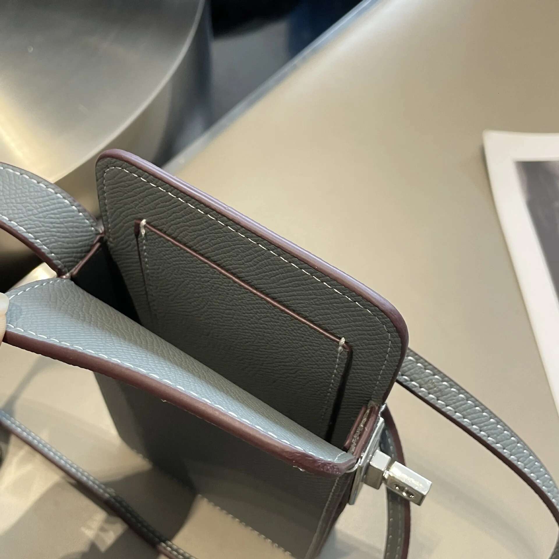 Design Phone Woman Portable Genuine Leather Cross-Body Fashion Casual Lady Shoulder Bag Card Wallet