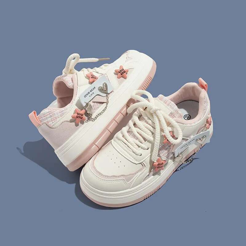 Platform Sneakers Women Wer Kawaii Shoes Sports Cute Vulcanize Korean Fashion Footwear Tennis Female Casual Flats Skateboard