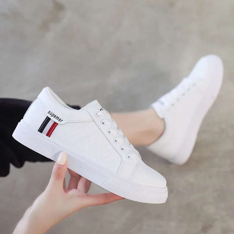 Women's Sneakers Spring Leather Light White Female Platform Vulcanized Shoes Autumn Casual Breathable Sports PU Flats Size 35-40