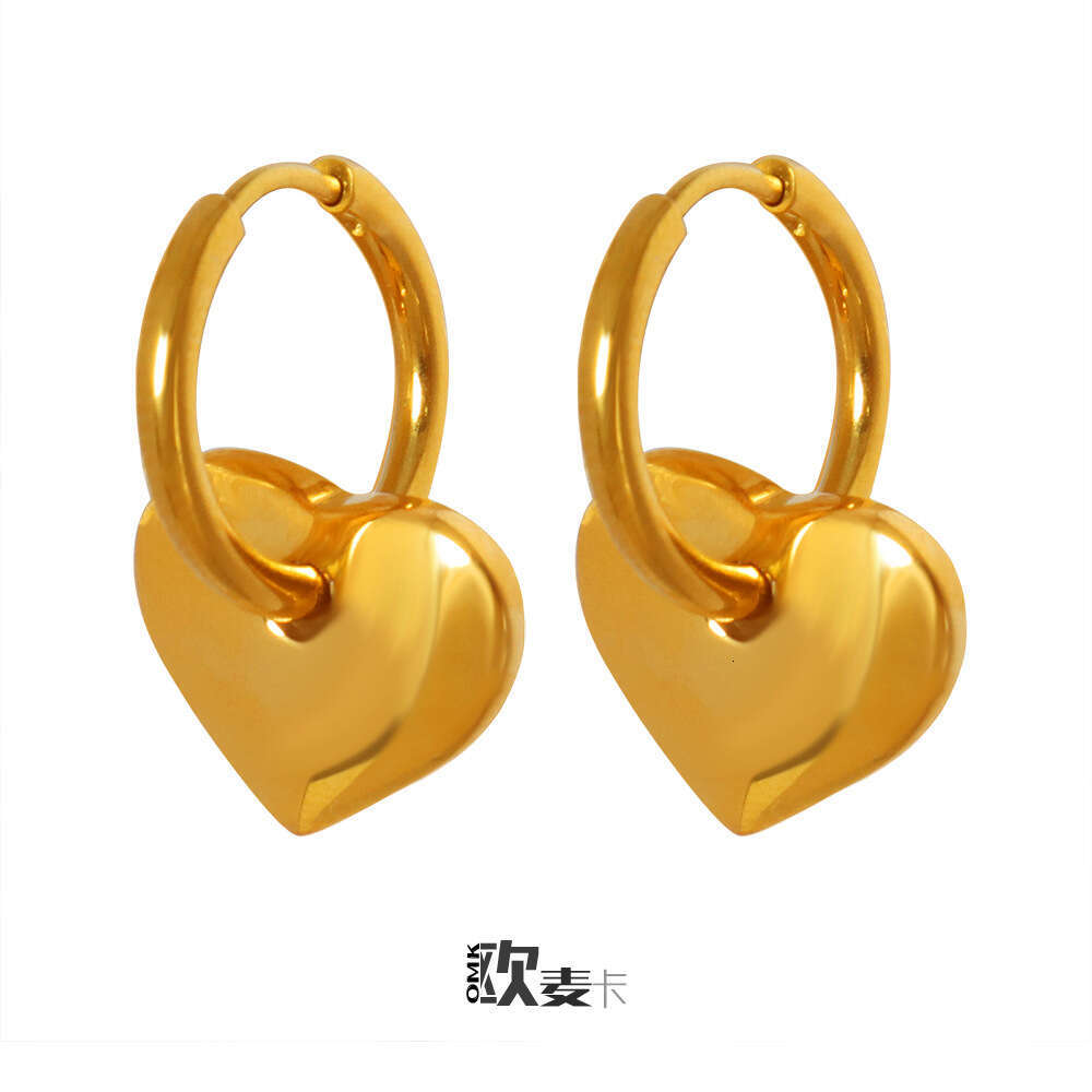 Stainless steel ear rings, gold heart-shaped pendant earrings, fashionable and personalized women's earrings