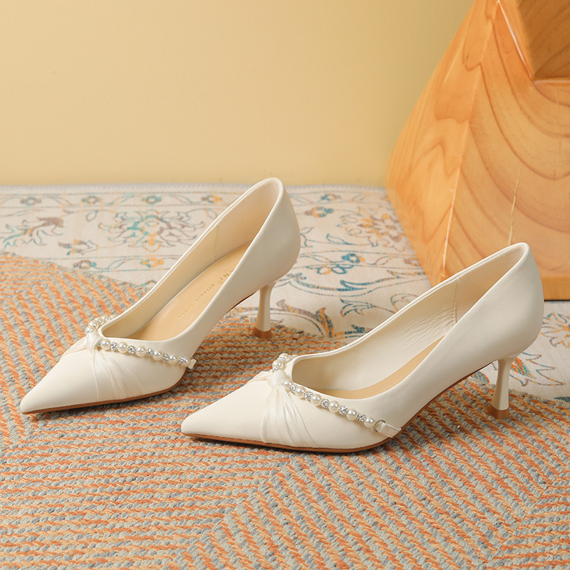 3356-1 Twisted Pearl Xiuhe Wedding For Bride Girl, Silk Sheepskin Temperament High Pointed Thin Heel Single Shoes